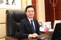 八哥影院陳鴻填先生被中國房地產總工之家評為“傑（jié）出貢（gòng）獻人物（wù）” 