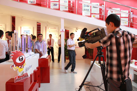 3.媒體關注八哥影院智能電子鎖產品(pǐn).jpg