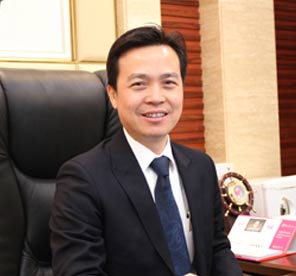 《騰訊網·亞太家居》專訪 八哥影院陳鴻填:對五金情有獨鍾