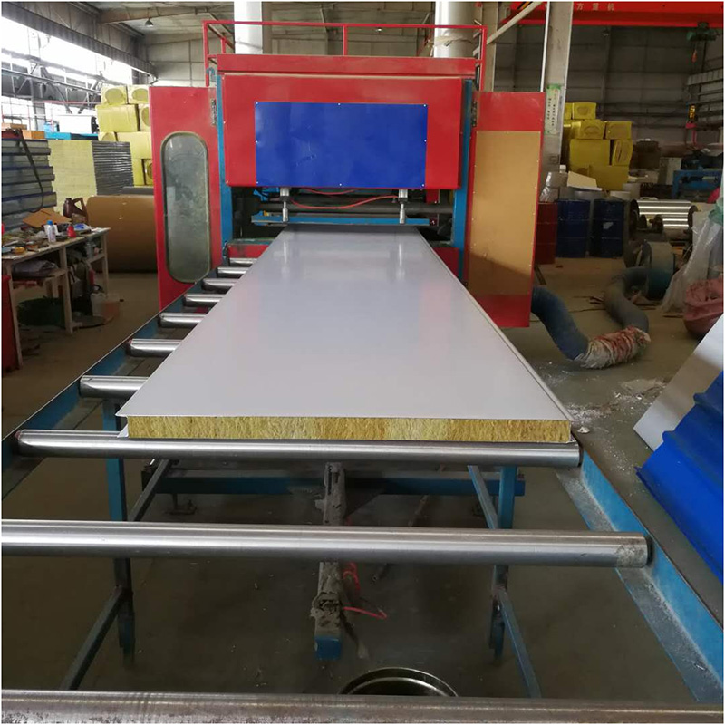 淨化彩鋼板性能特點